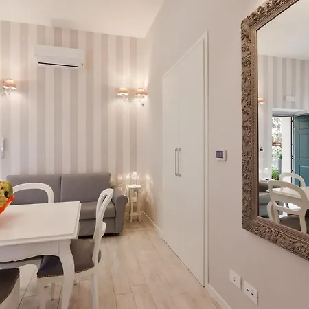 Holidays Apartment *